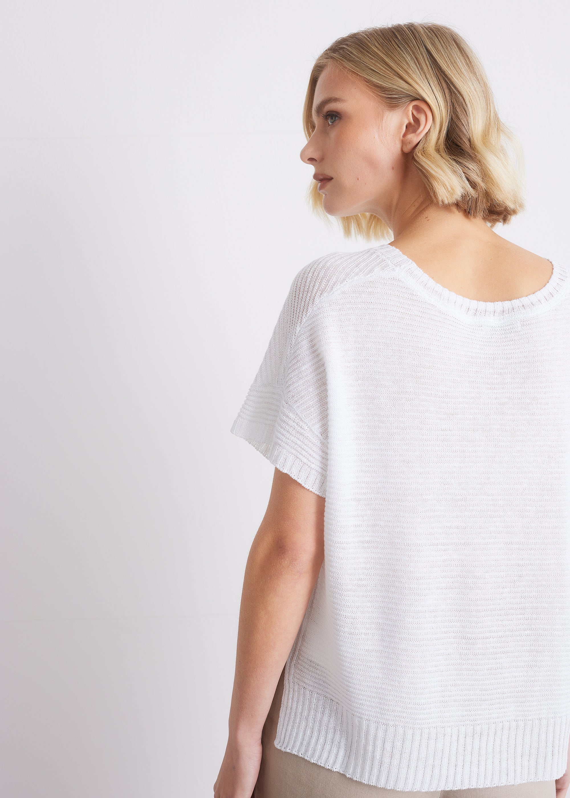 Leinenstrickshirt mit Seitenschlitzen