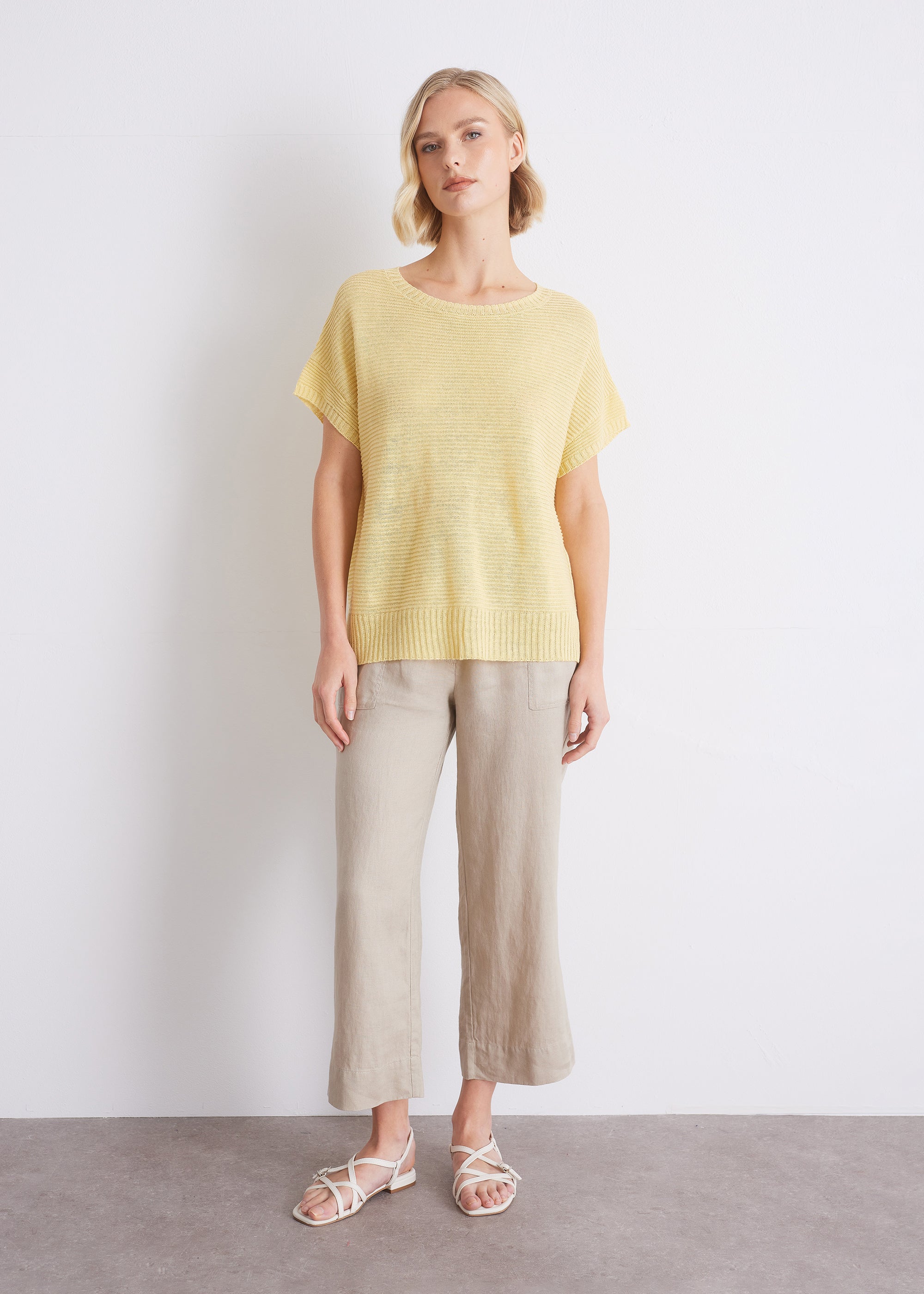 Leinenstrickshirt mit Seitenschlitzen