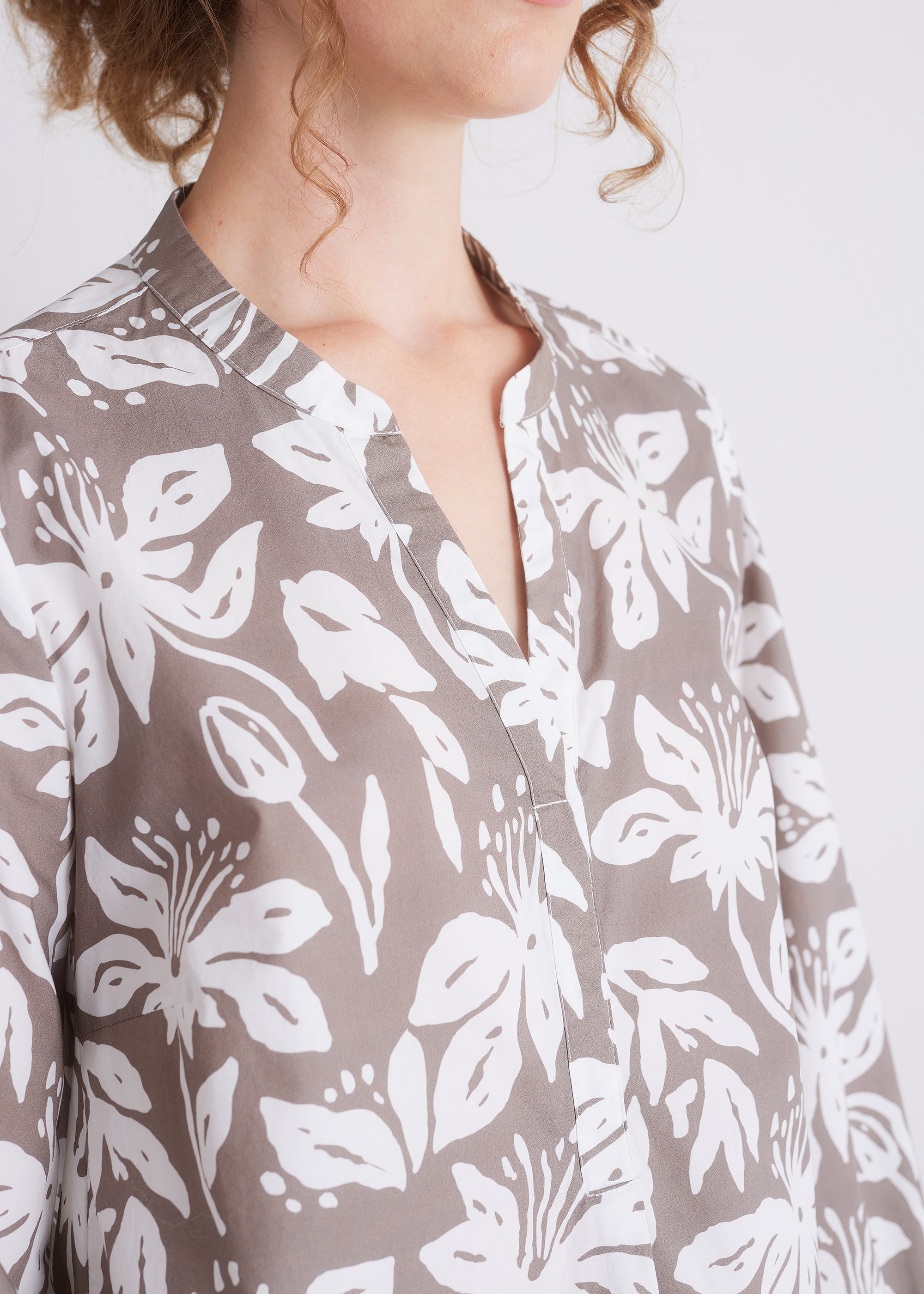 Gemusterte Bluse aus OCS-Baumwolle