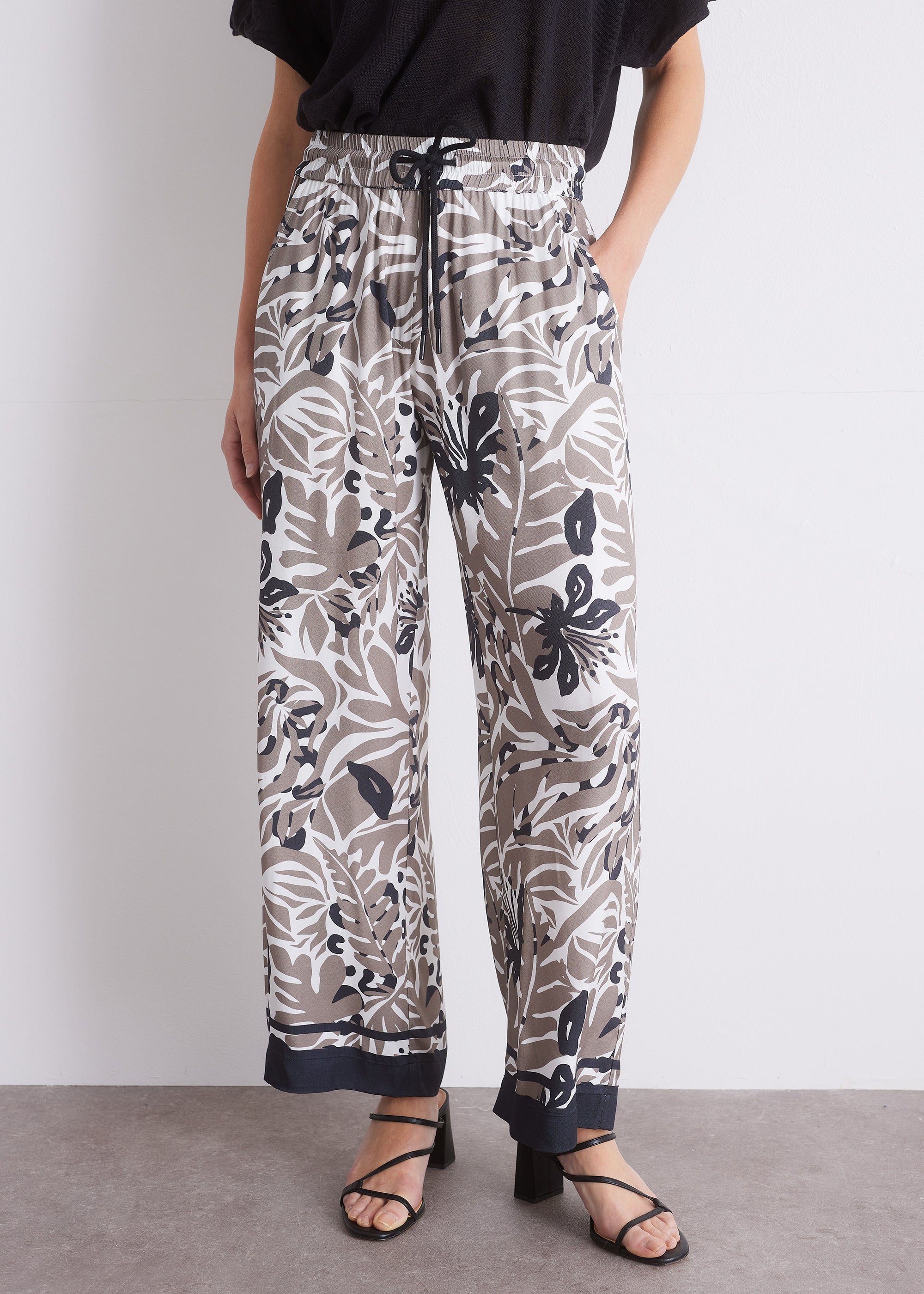Gemusterte Hose aus Viskose