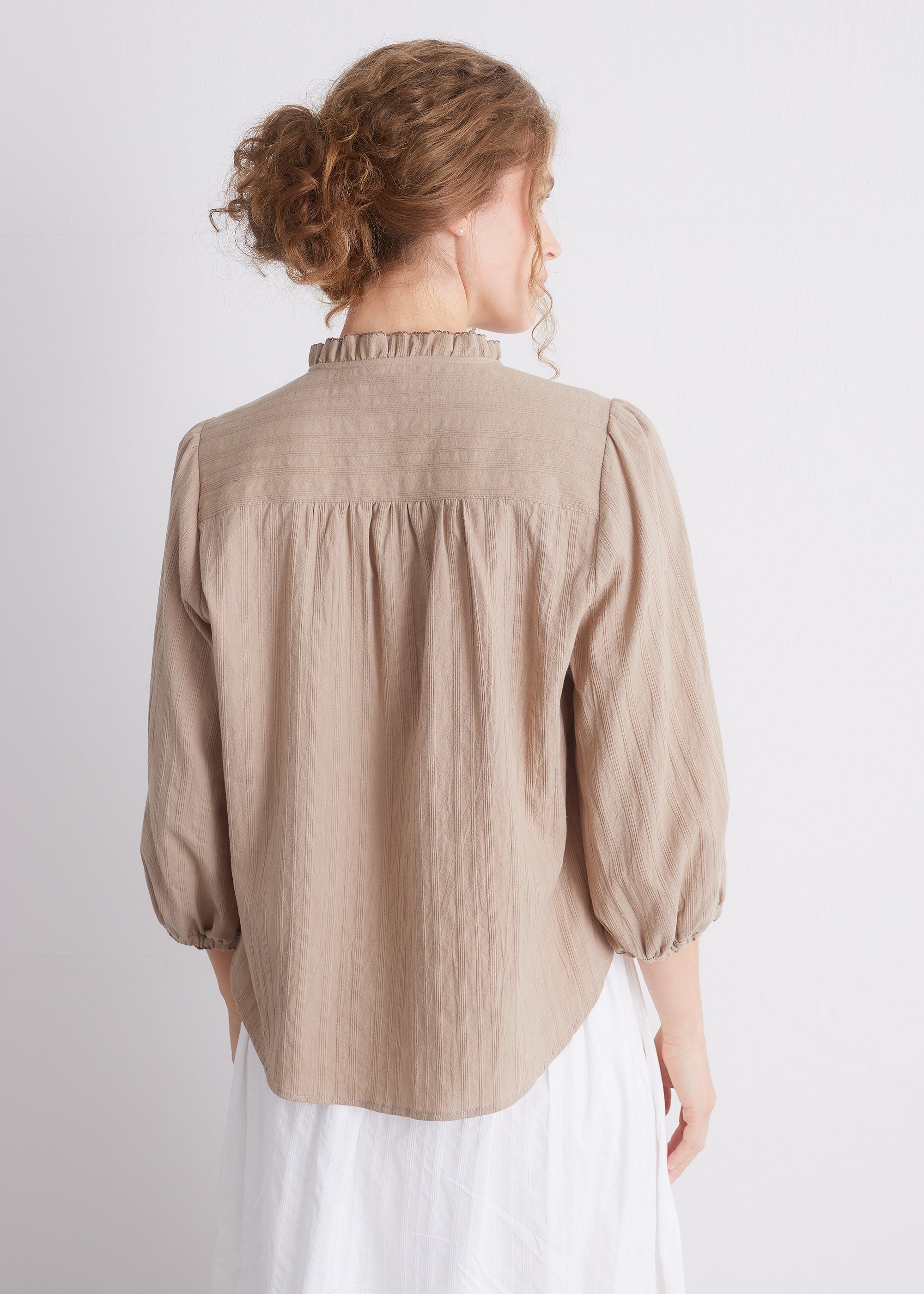 Bluse aus OCS-zertifizierter Baumwolle