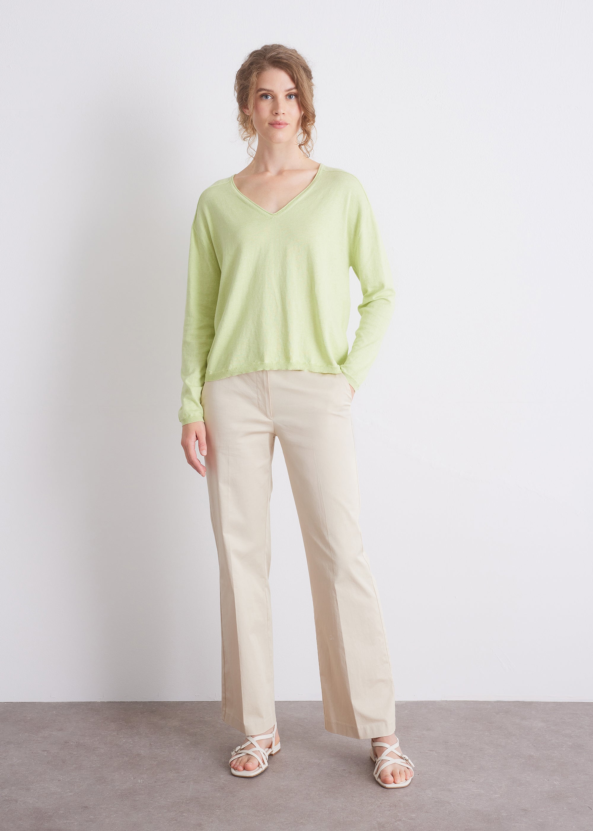 V-Ausschnitt-Pullover aus Baumwoll-Kaschmir-Mix (GOTS-zertifiziert)