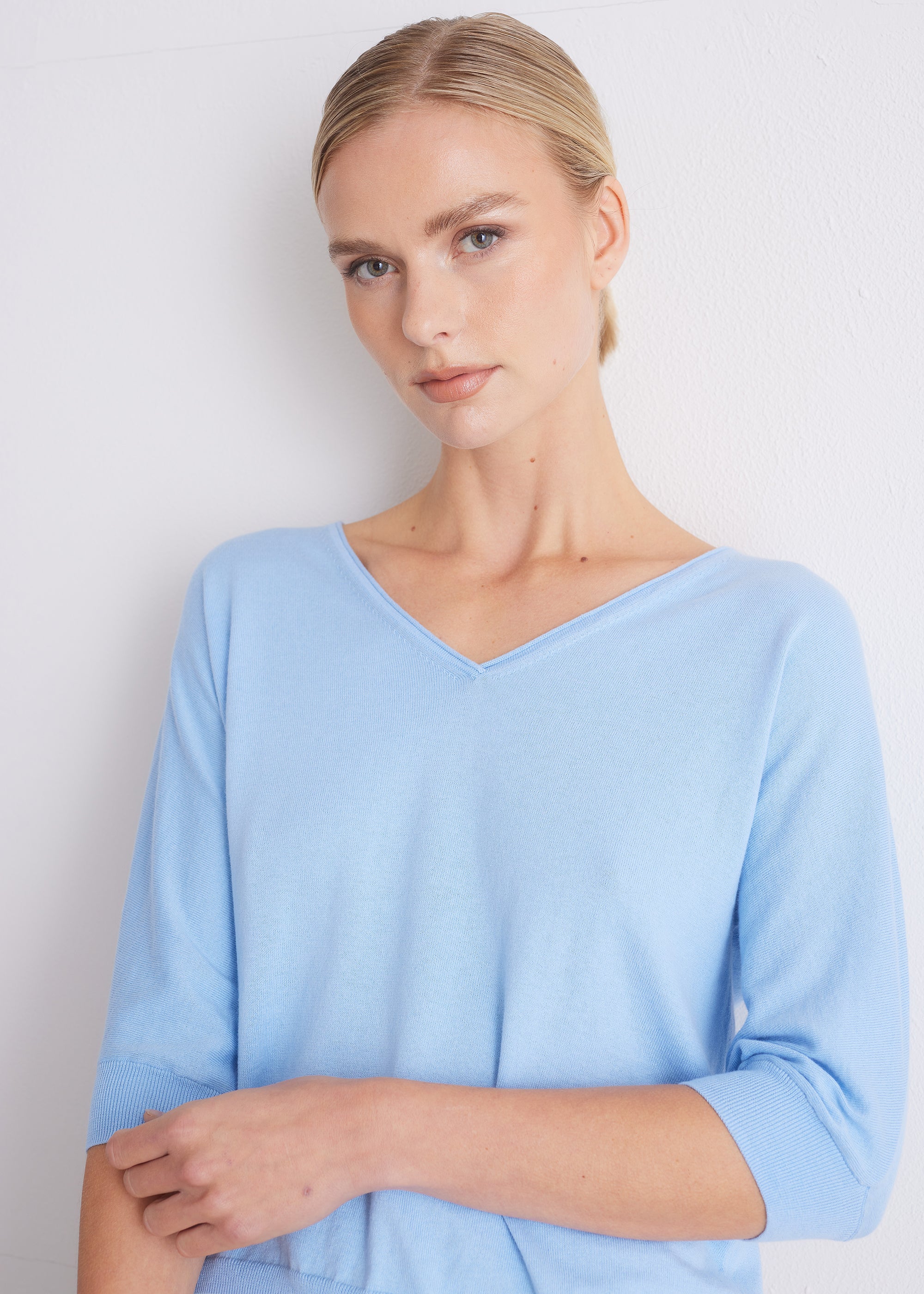 V-Ausschnitt-Pullover aus Baumwoll-Kaschmir-Mix