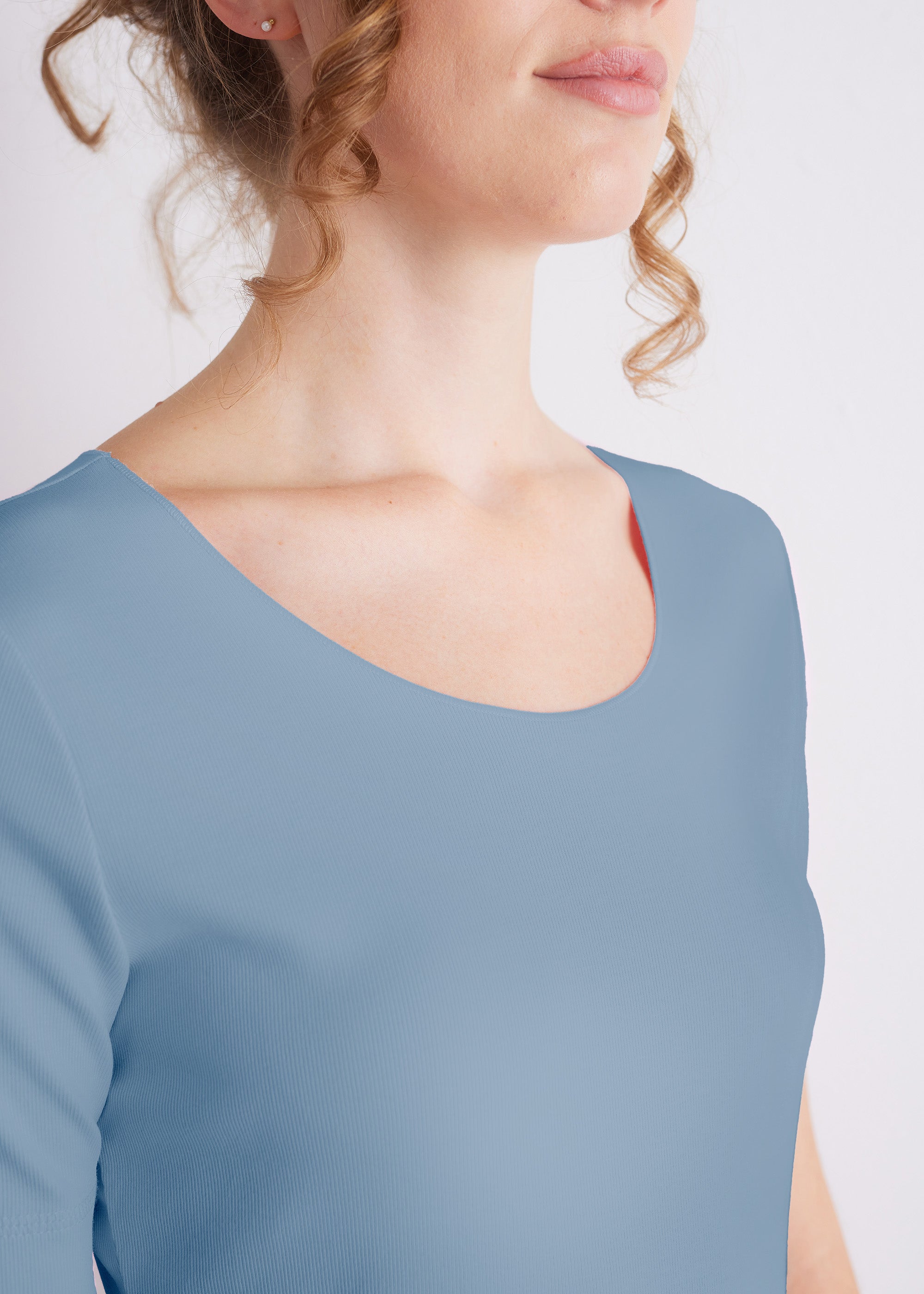 Viscose-cotton blend ribbed T-shirt