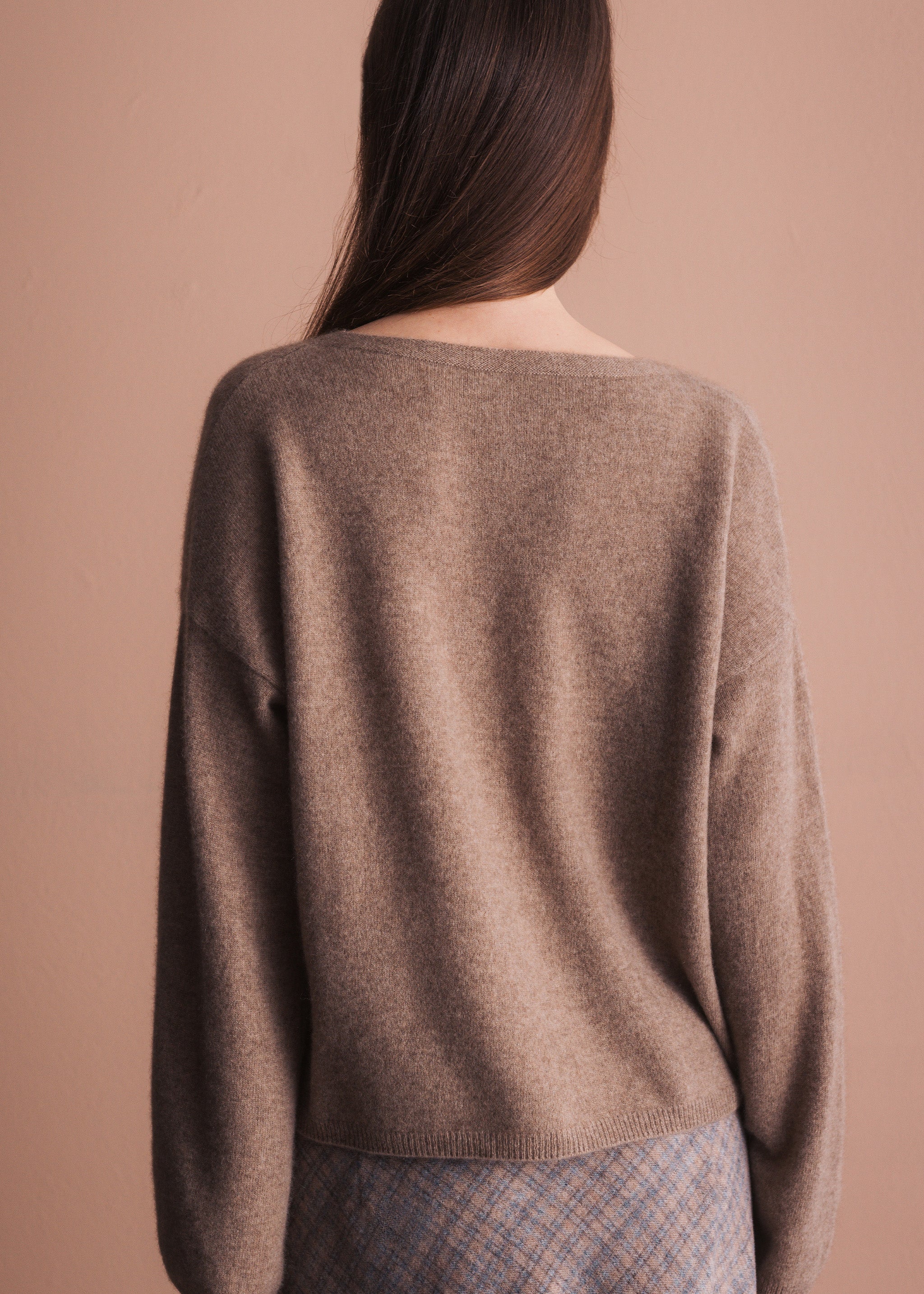 Kaschmirpullover mit weitem Ausschnitt