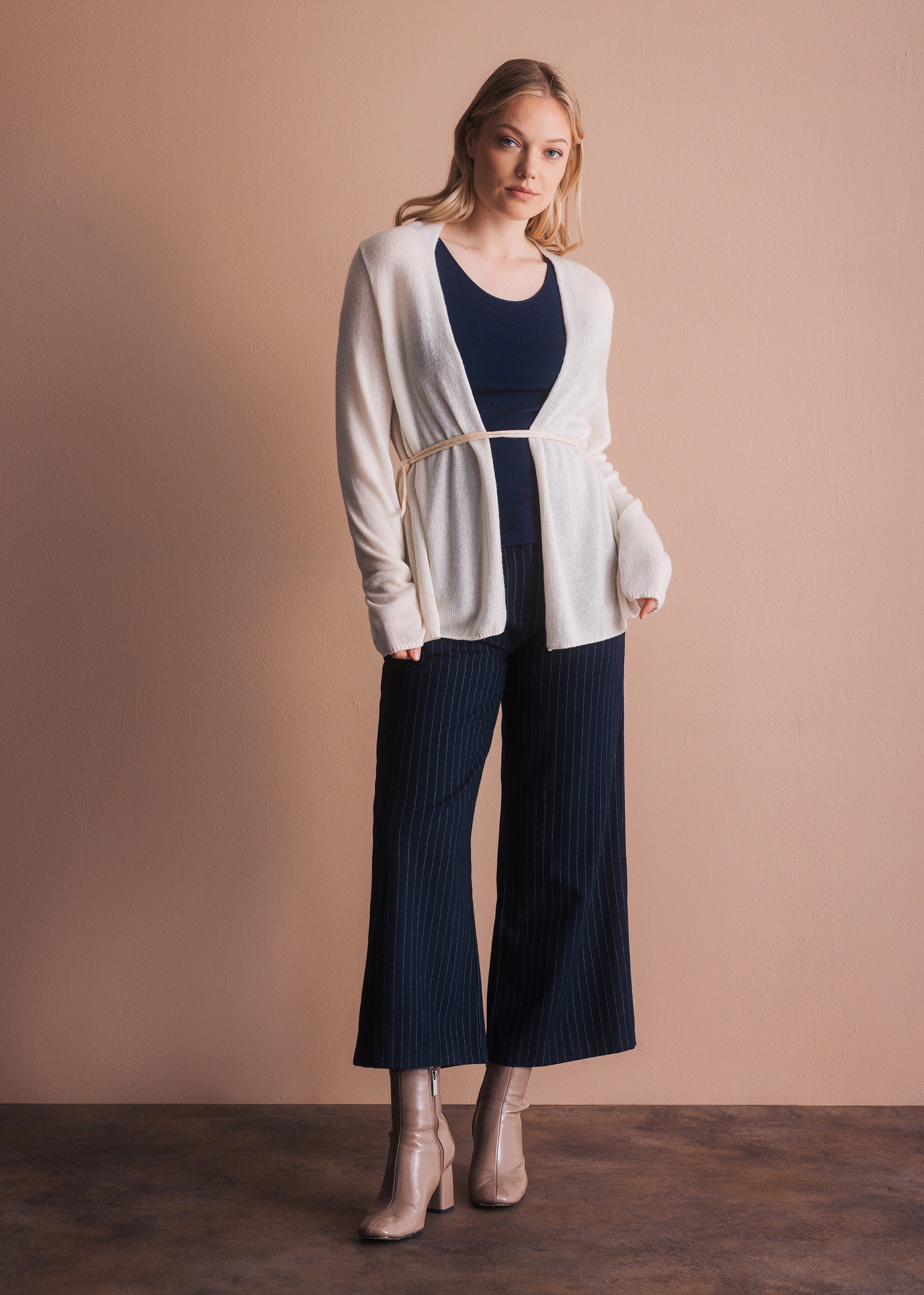 Cardigan mit Bindegürtel