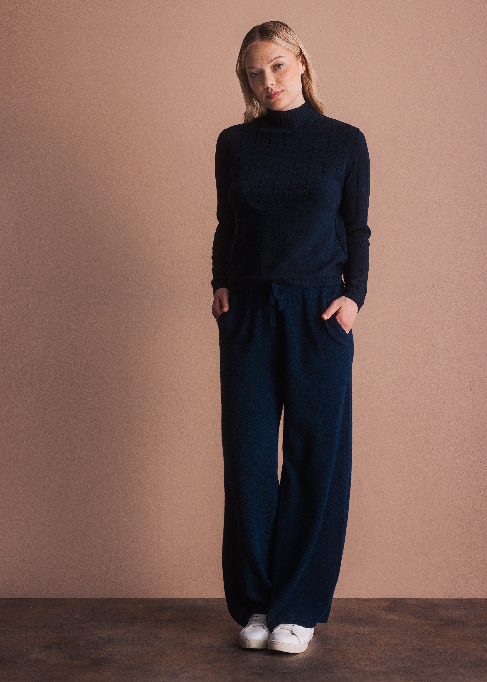 Pullover mit Stehkragen