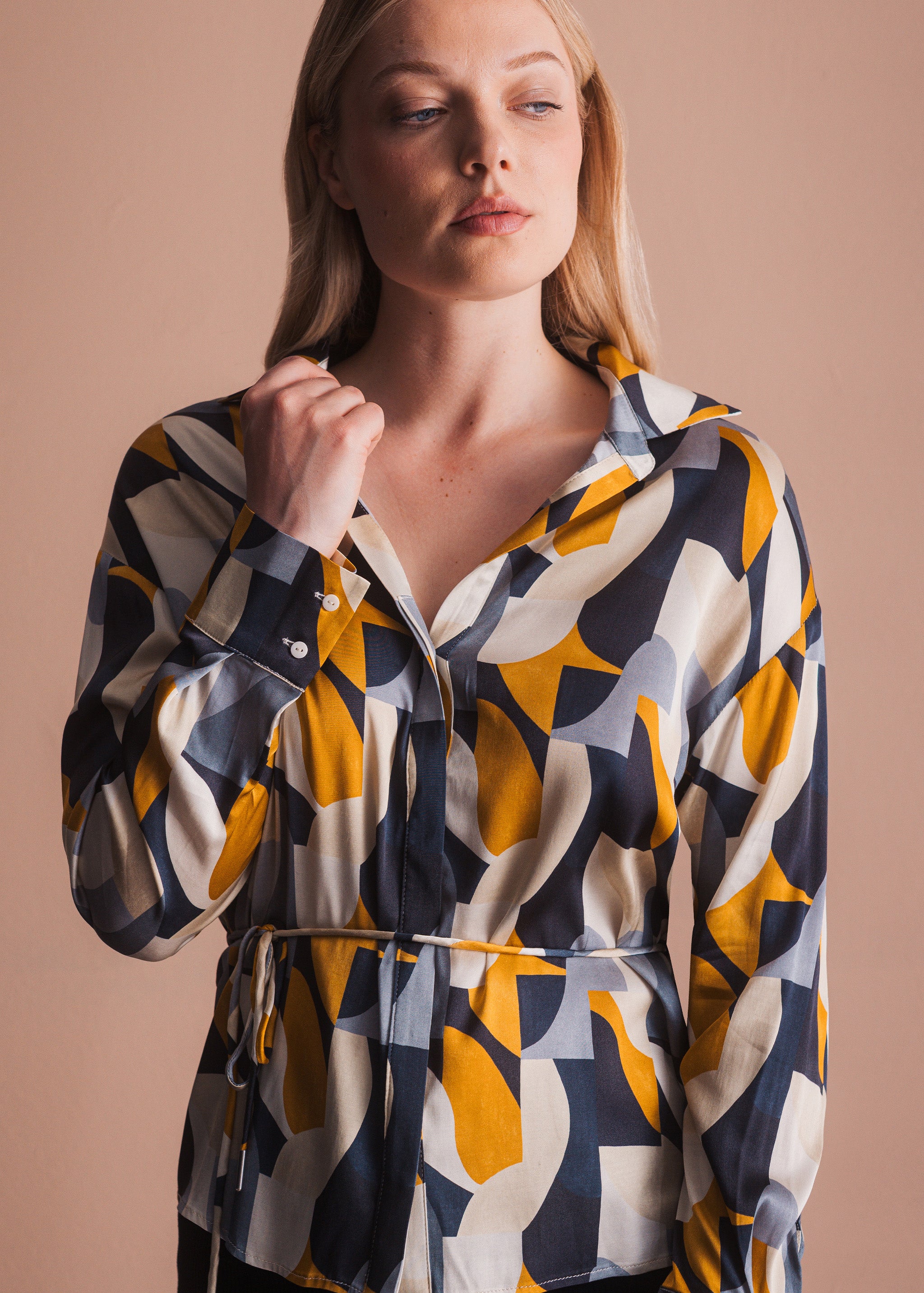 Bluse mit Grafikprint