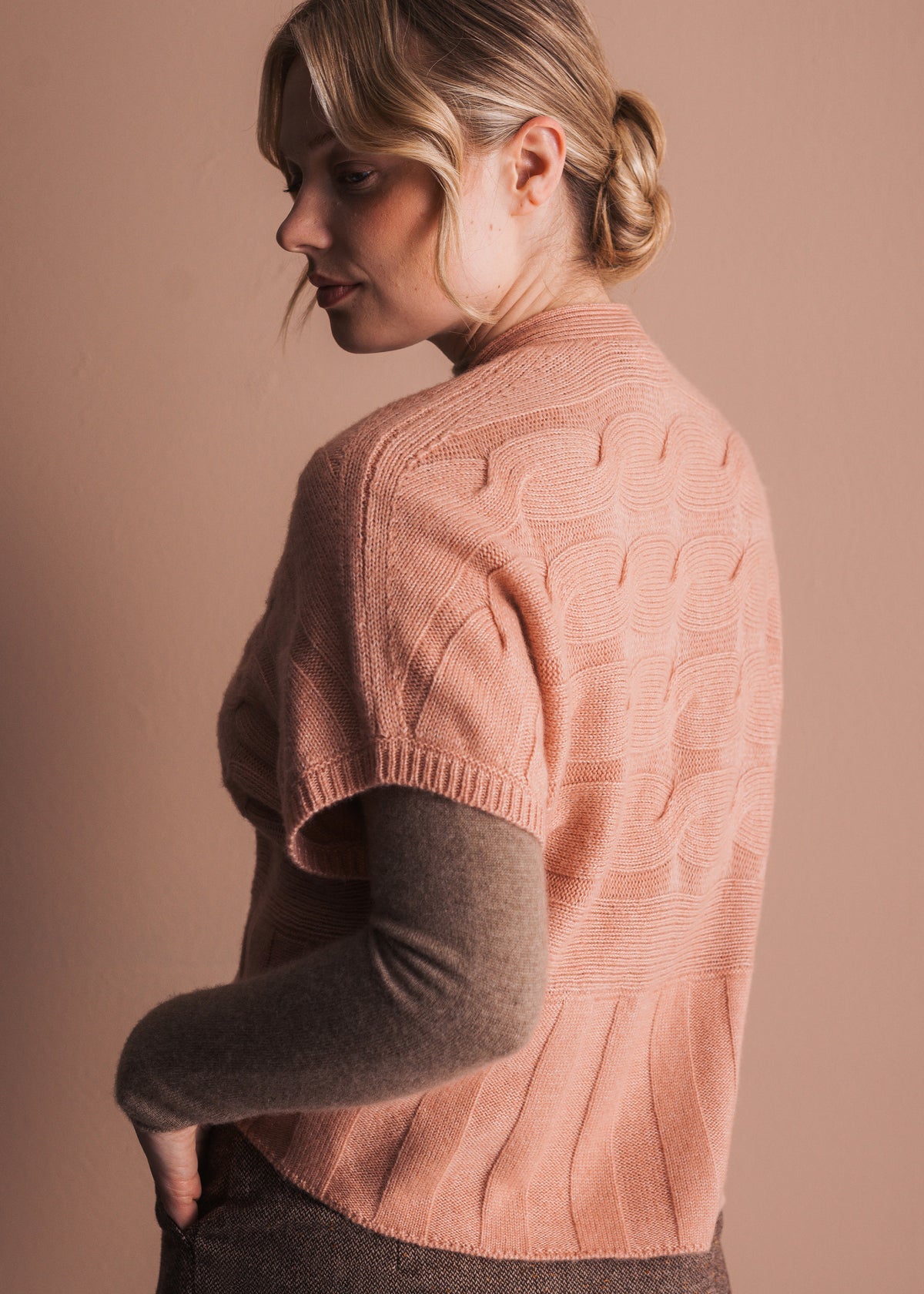 Strickjacke mit Bindeband