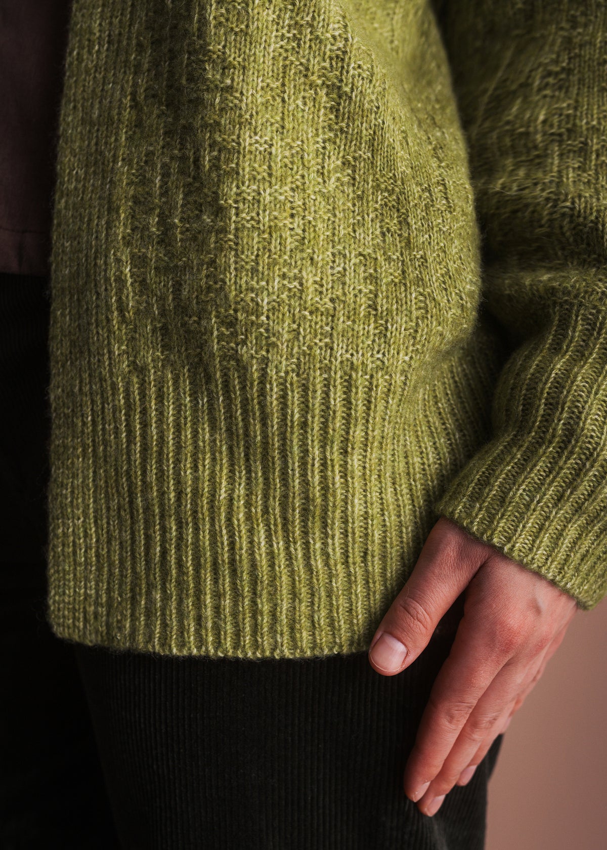 Offene Strickjacke