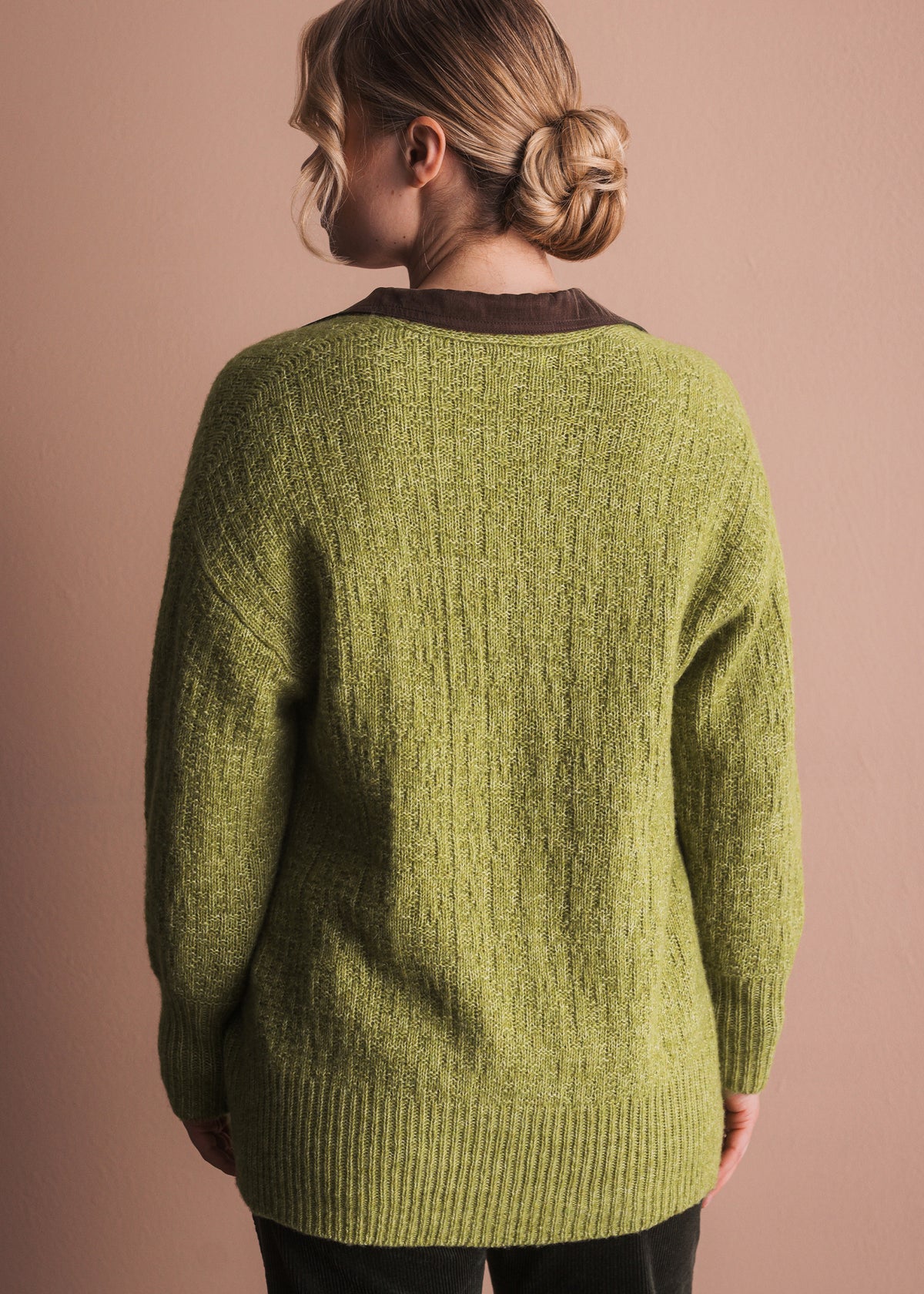 Offene Strickjacke