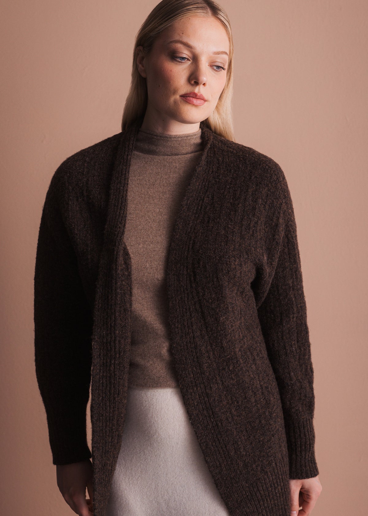 Offene Strickjacke