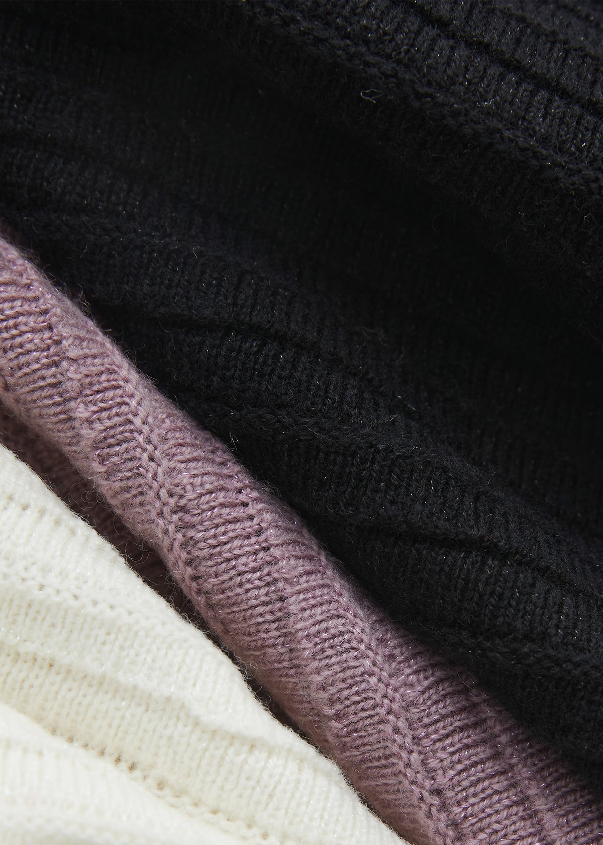 Strickrock mit Plisseesaum