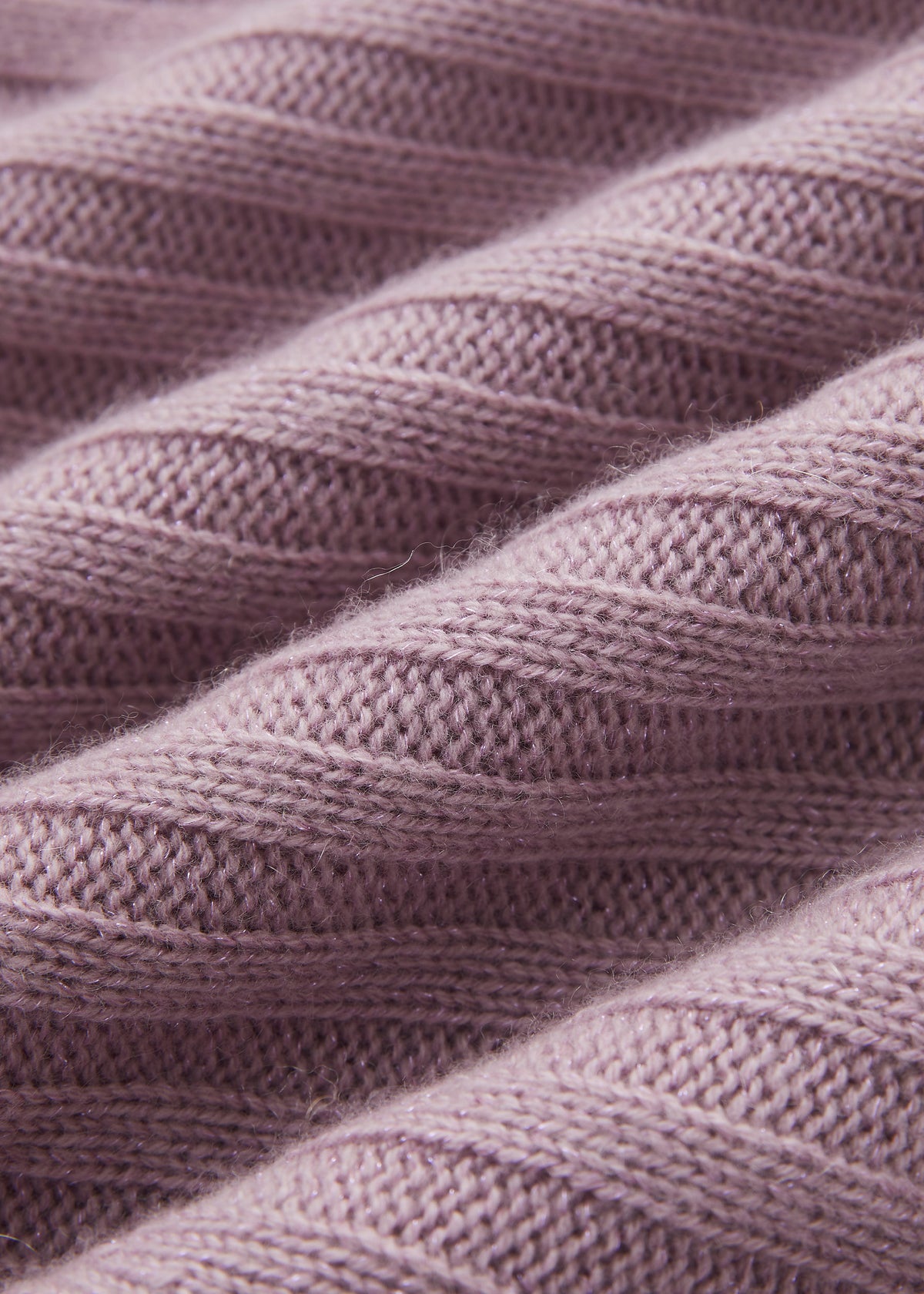 Strickkleid mit Glockenärmeln
