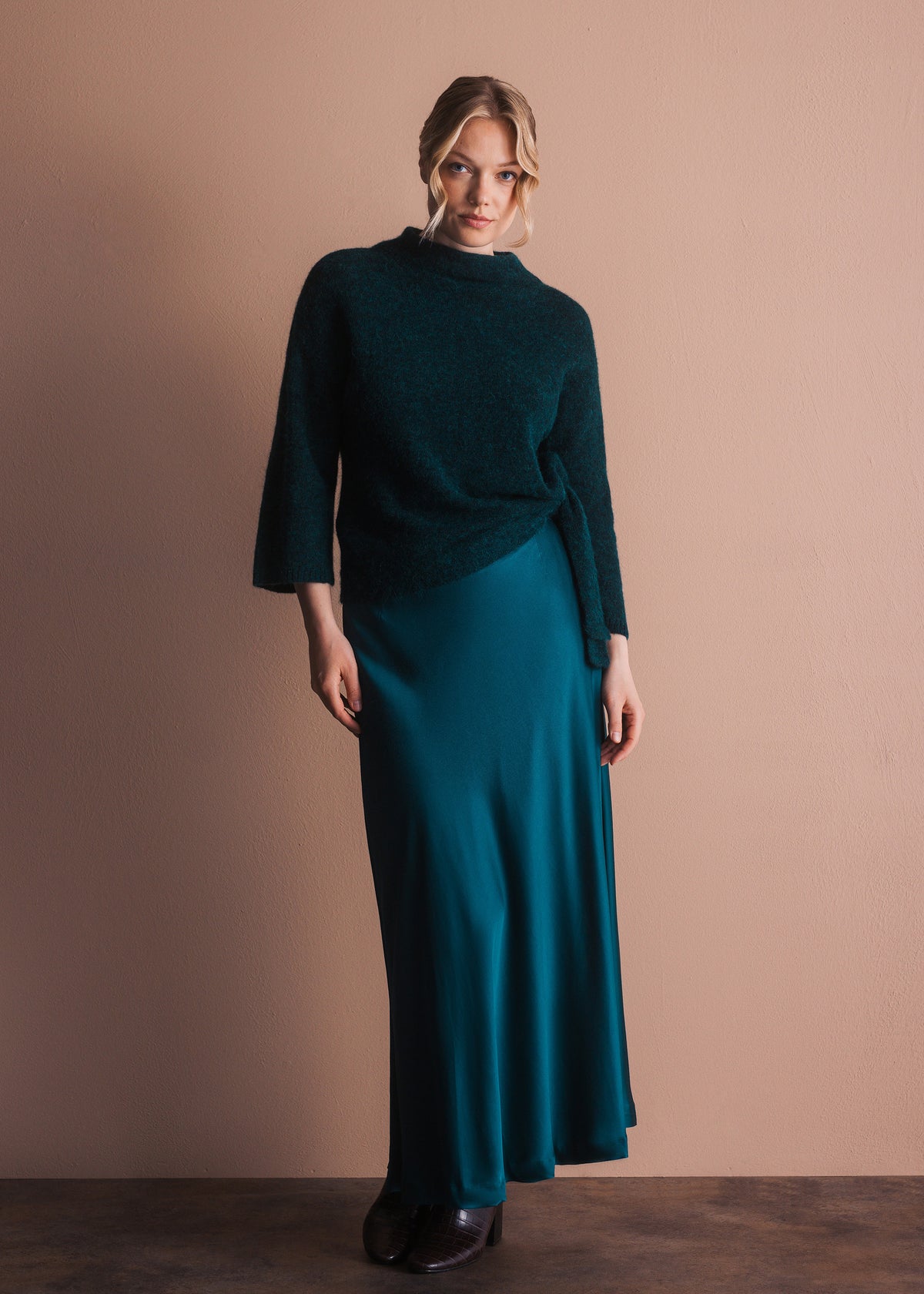 Pullover mit Bindedetail am Saum