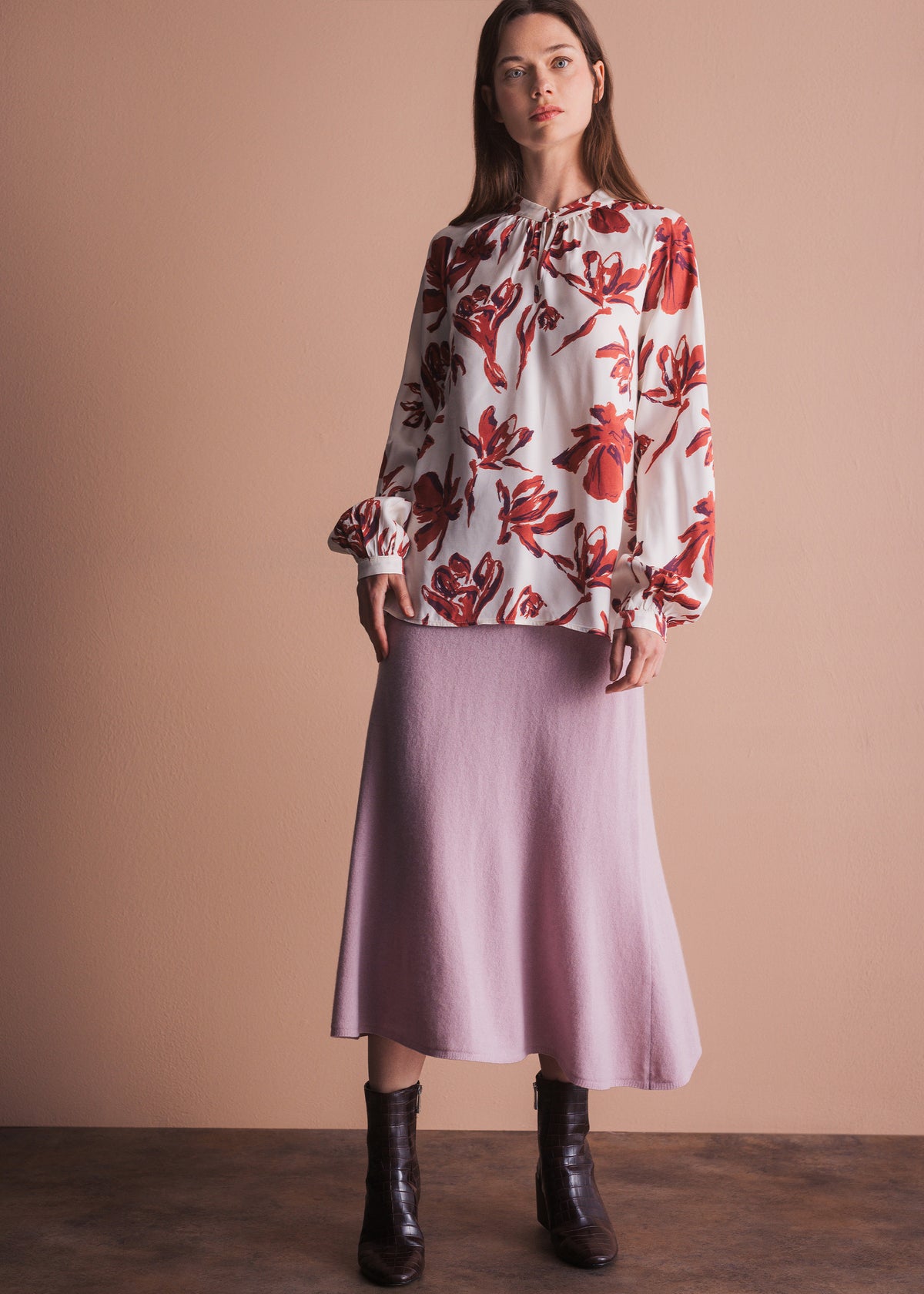 Bluse mit Blumenprint in Ecru