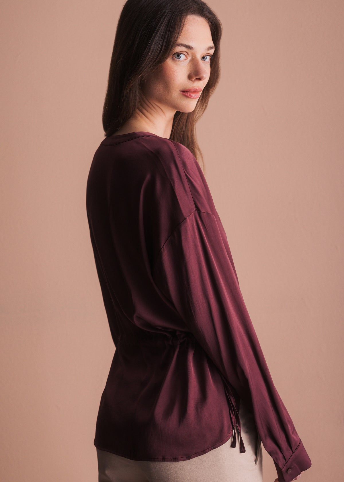 Bluse mit Bindedetail