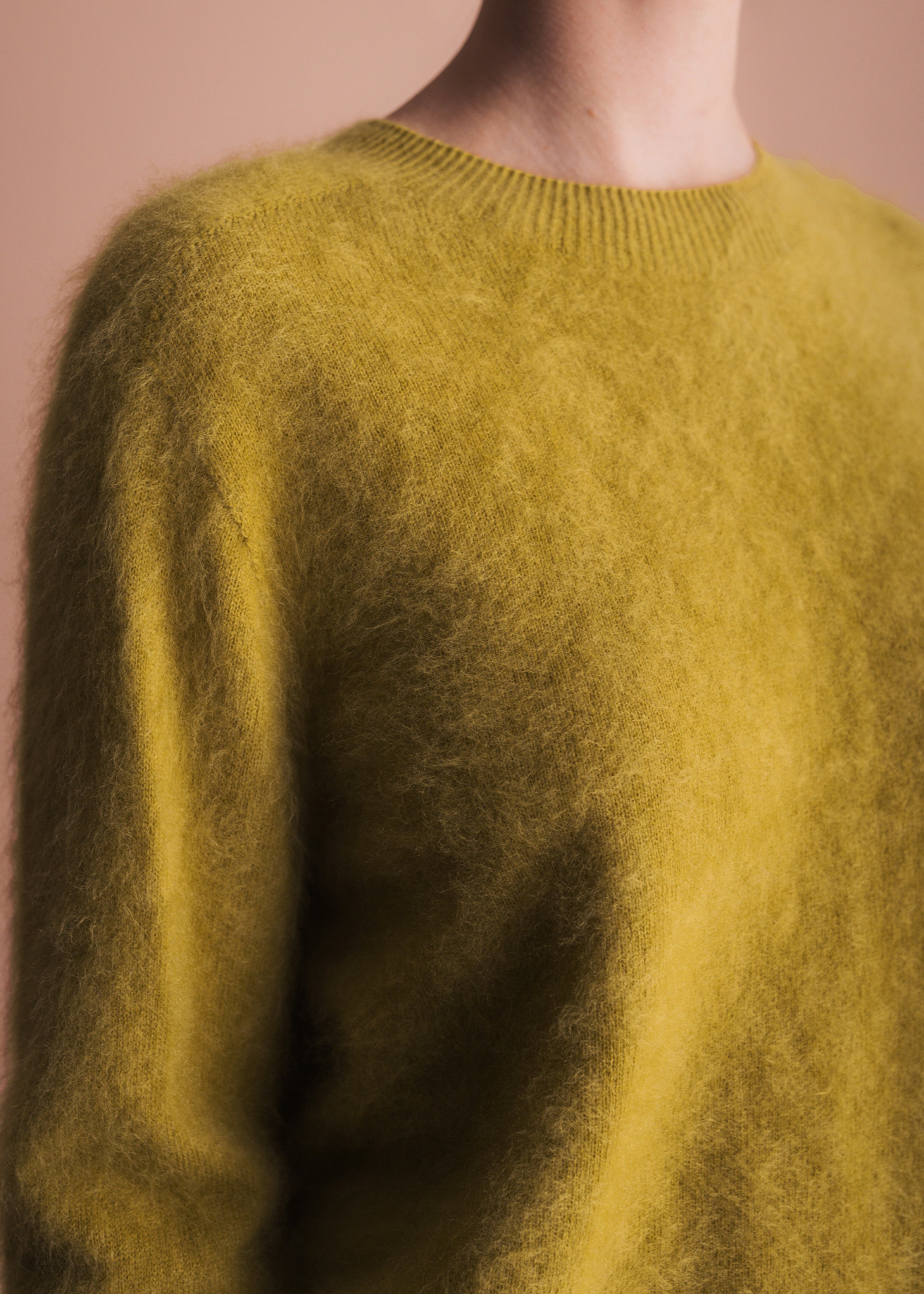 Pullover mit Rundhalsausschnitt aus gebrushtem Garn