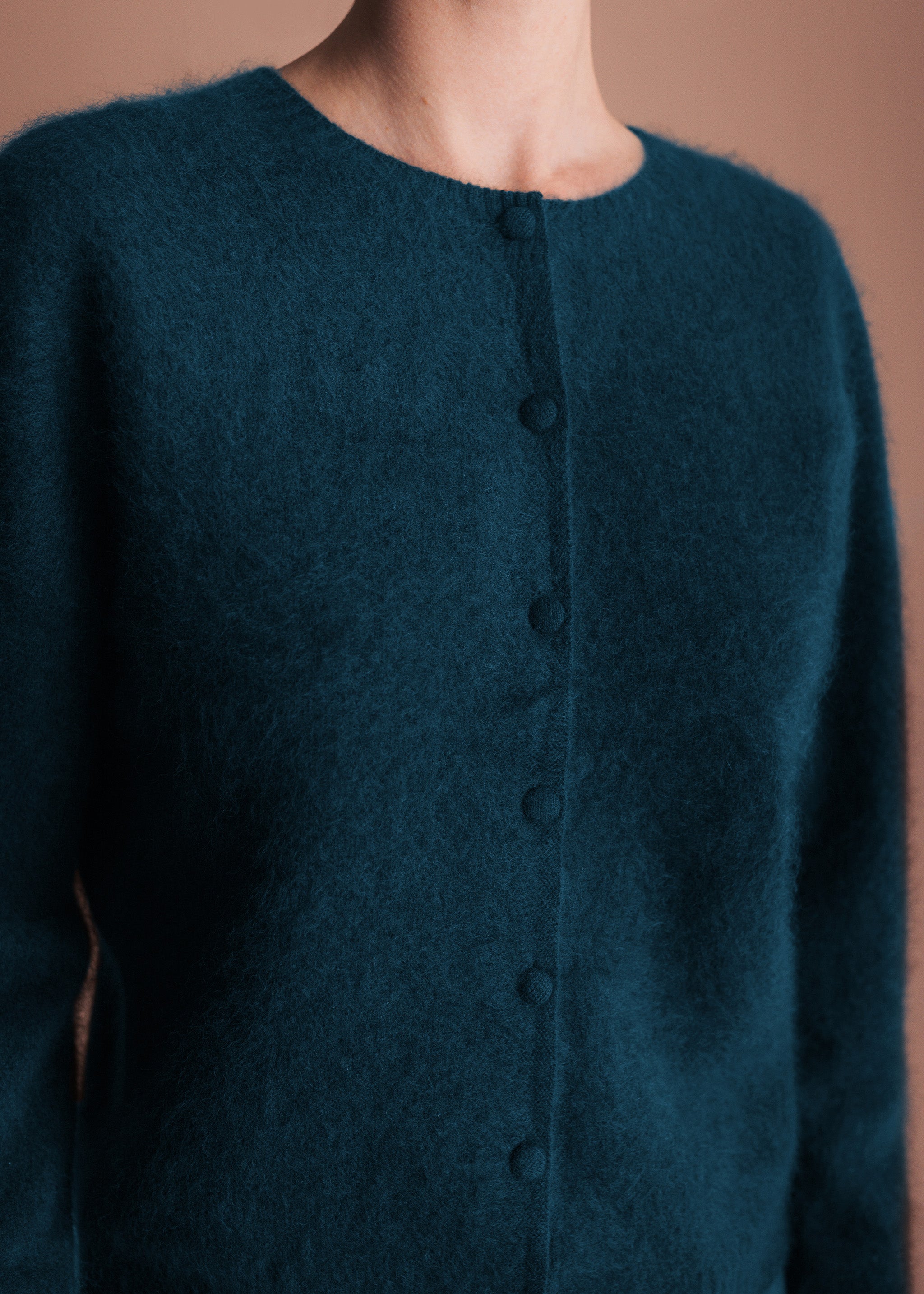 Cardigan mit Knopfleiste aus gebrushtem Garn