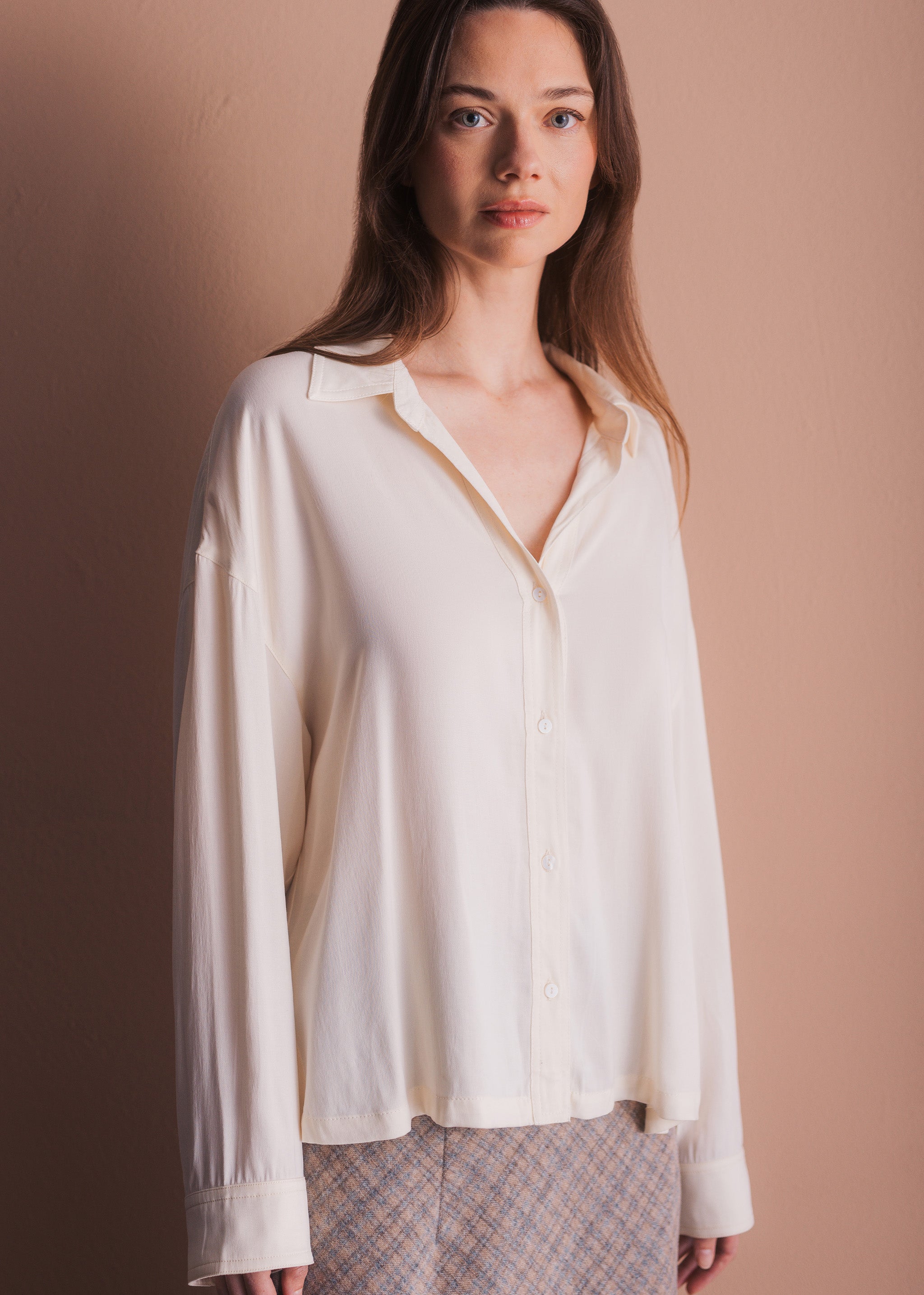 Bluse mit Kragen und Knopfleiste