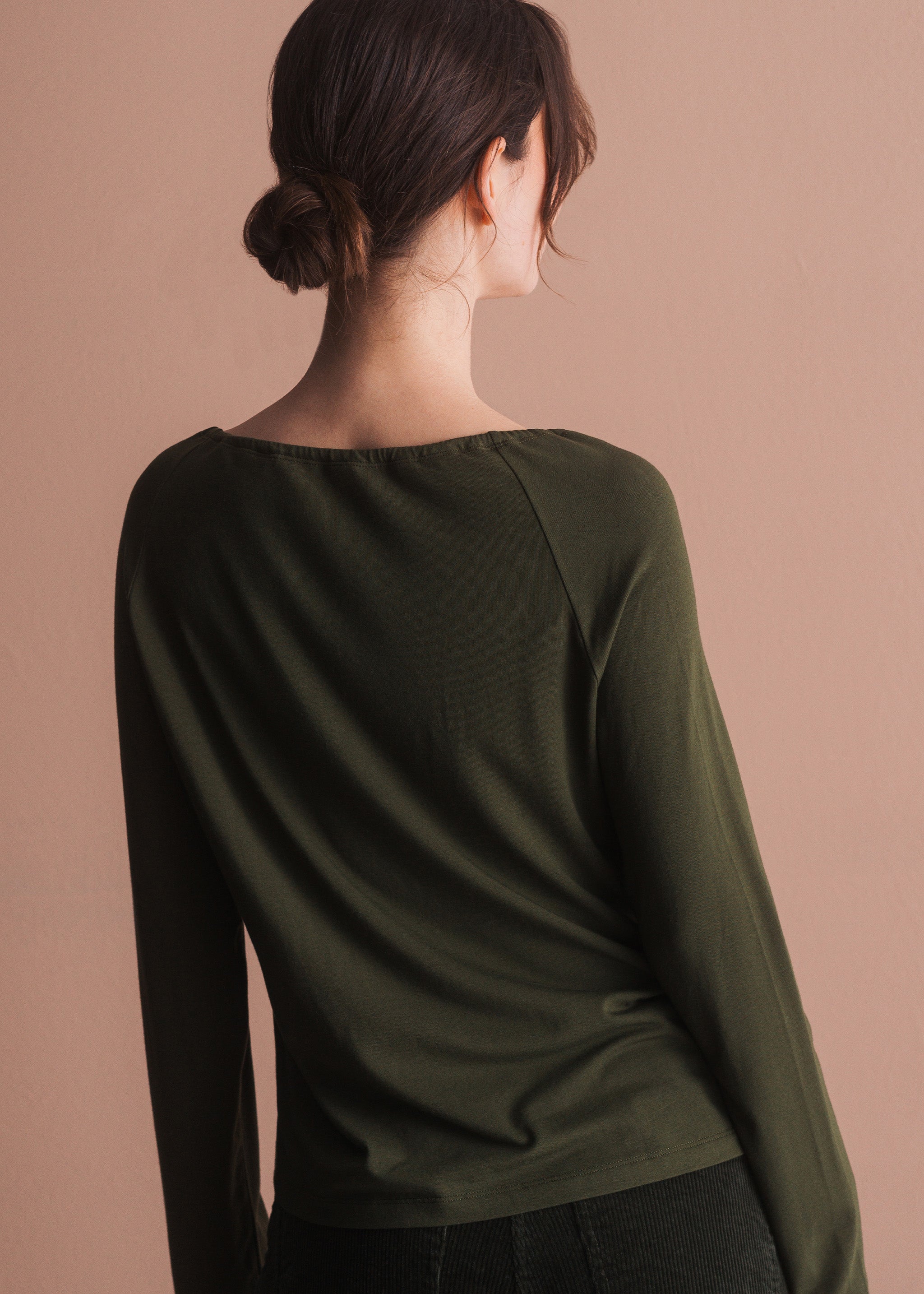 Longsleeve mit Bindeband in Moss