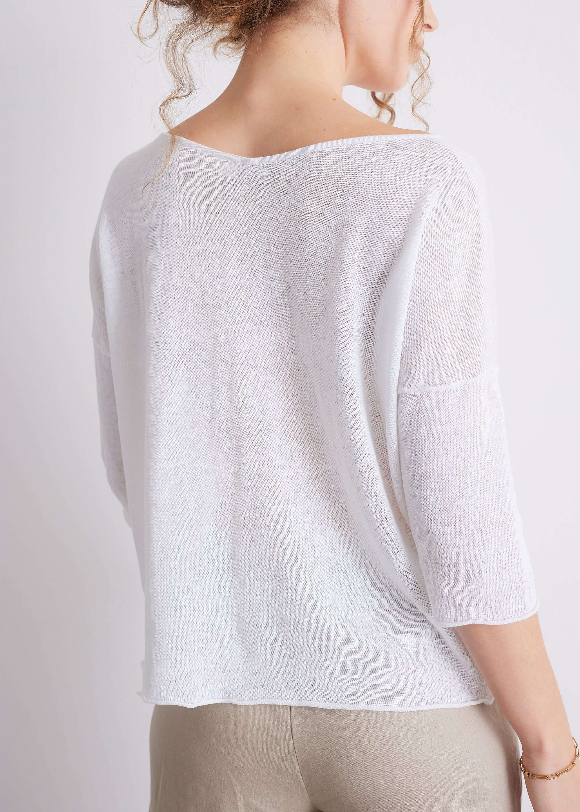 Leinenpullover mit V-Ausschnitt