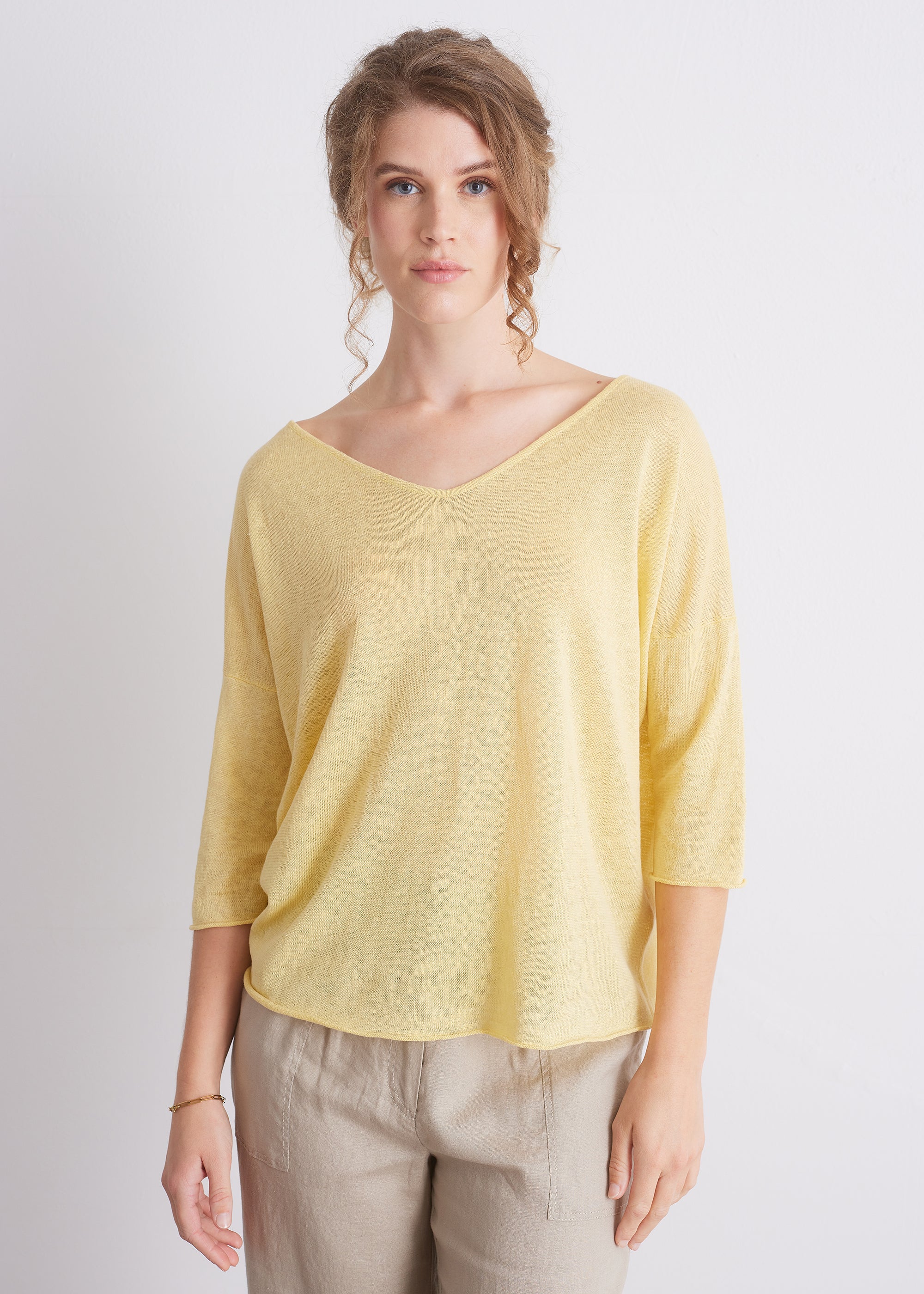 Leinenpullover mit V-Ausschnitt