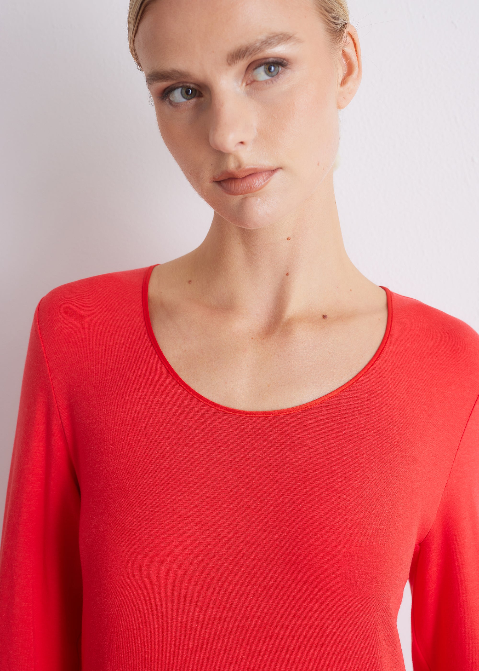 Langarmshirt mit Seidenpaspel