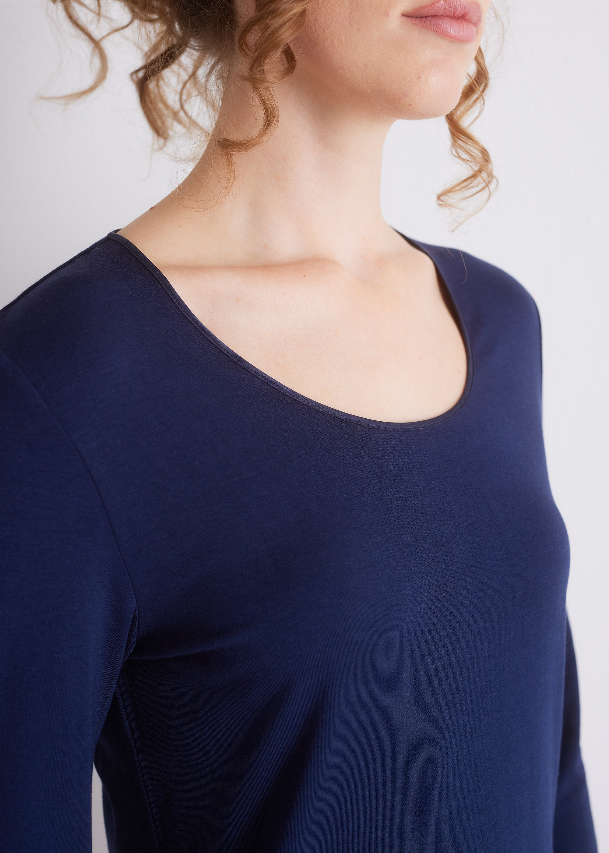 Langarmshirt mit Seidenpaspel