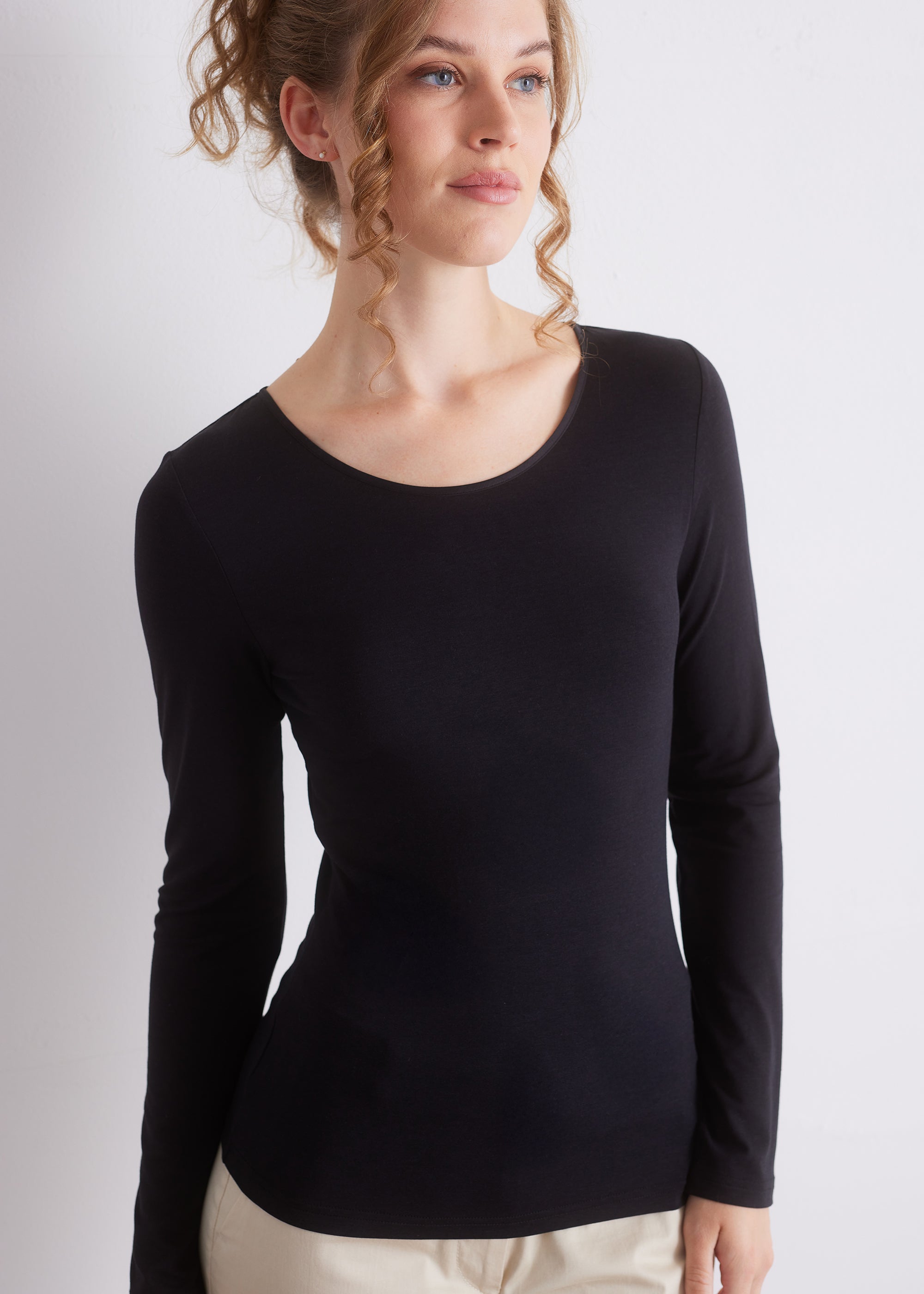 Langarmshirt mit Seidenpaspel