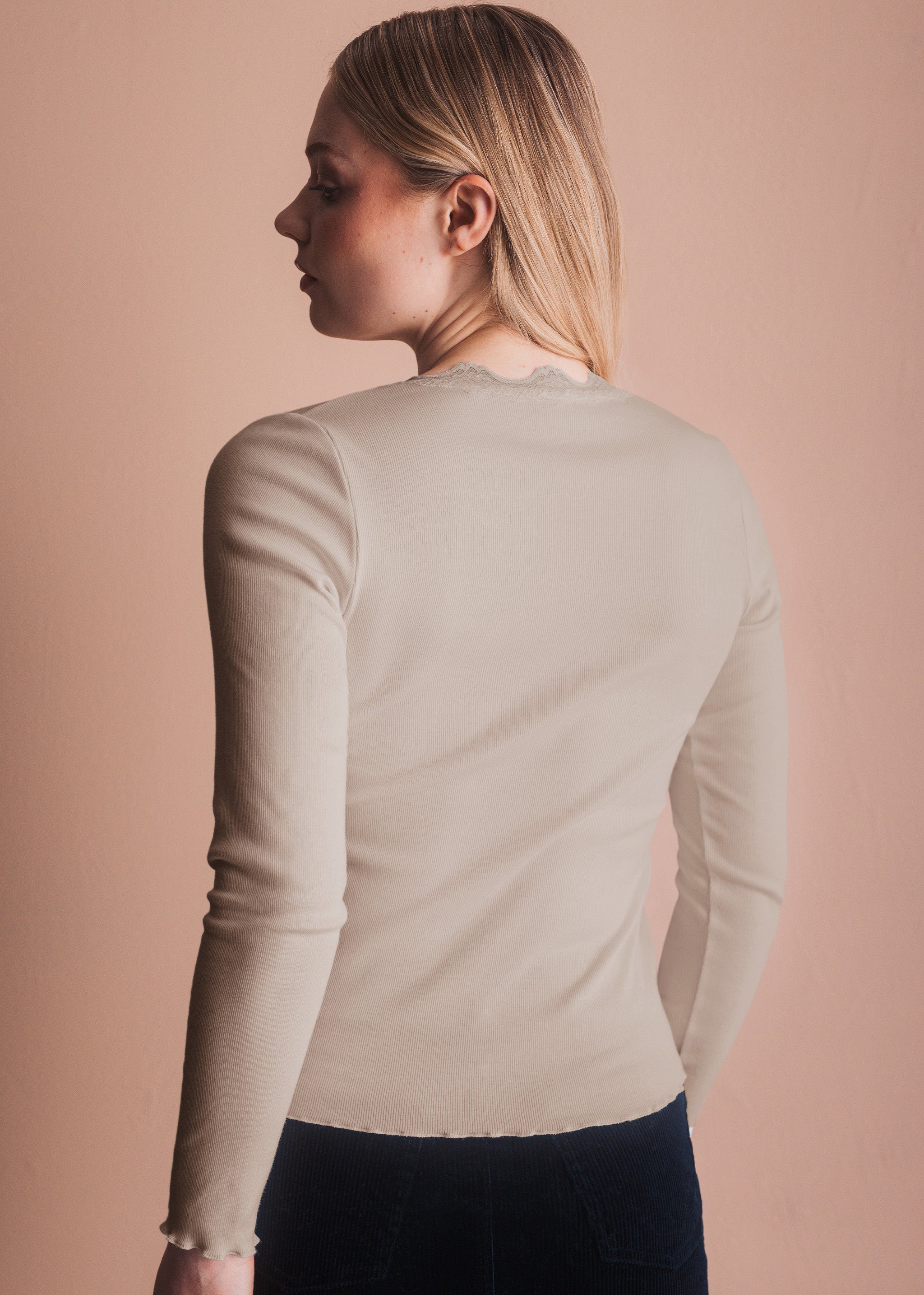 Langarmshirt mit Spitzenbesatz