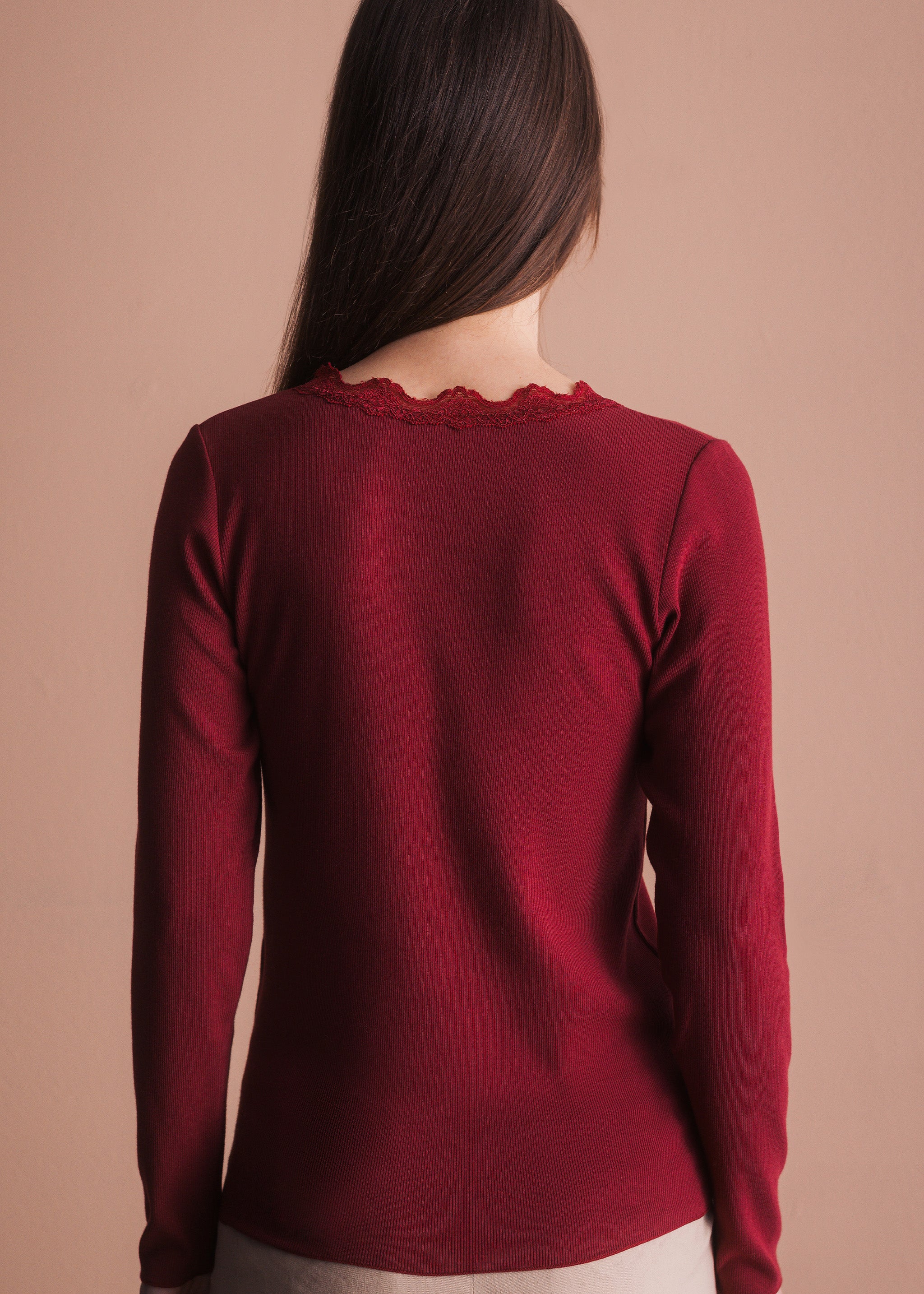 Langarmshirt mit Spitzenbesatz