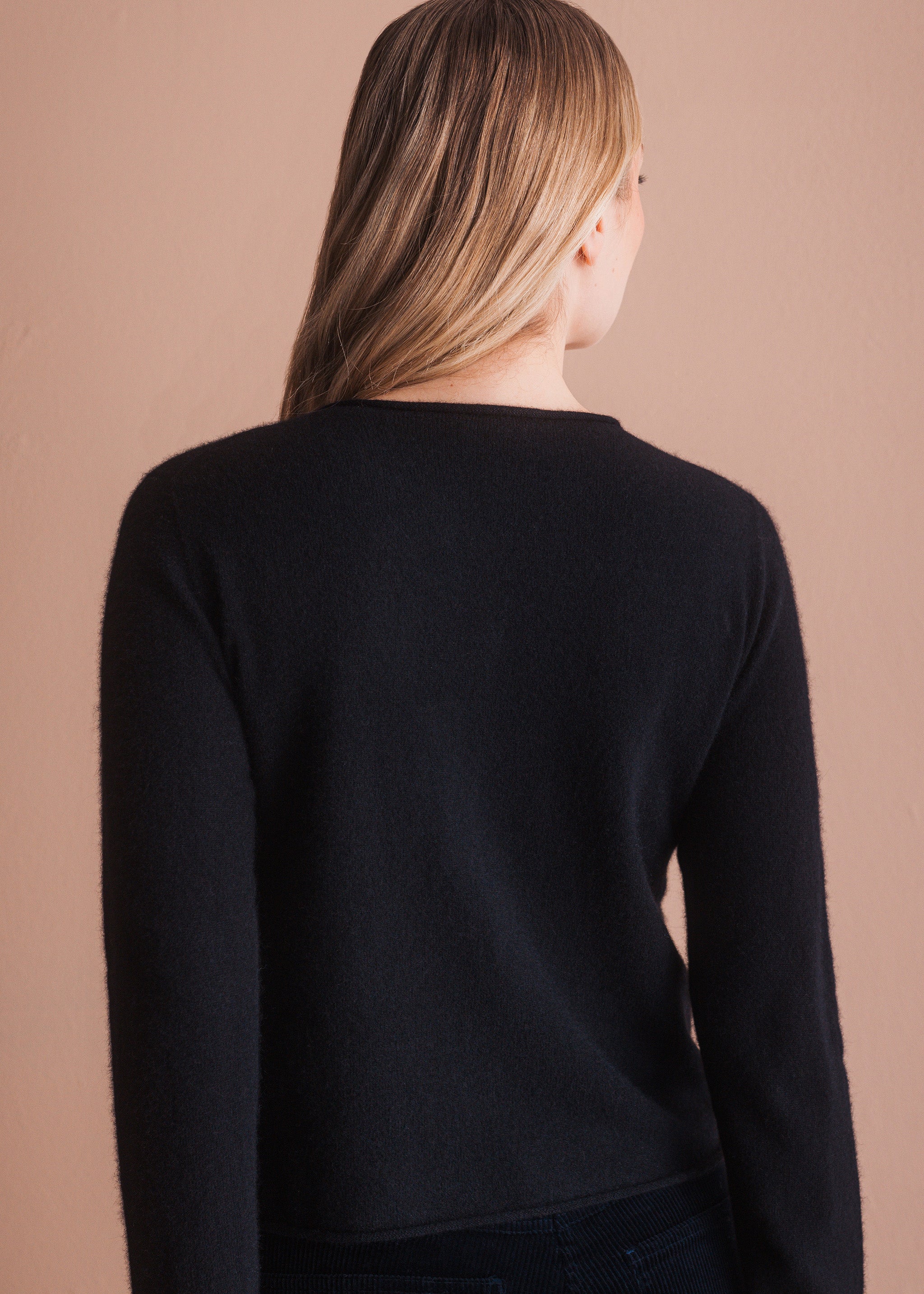 Strickjacke mit V-Ausschnitt